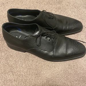 Paul Smith dress shoe. Size 10.